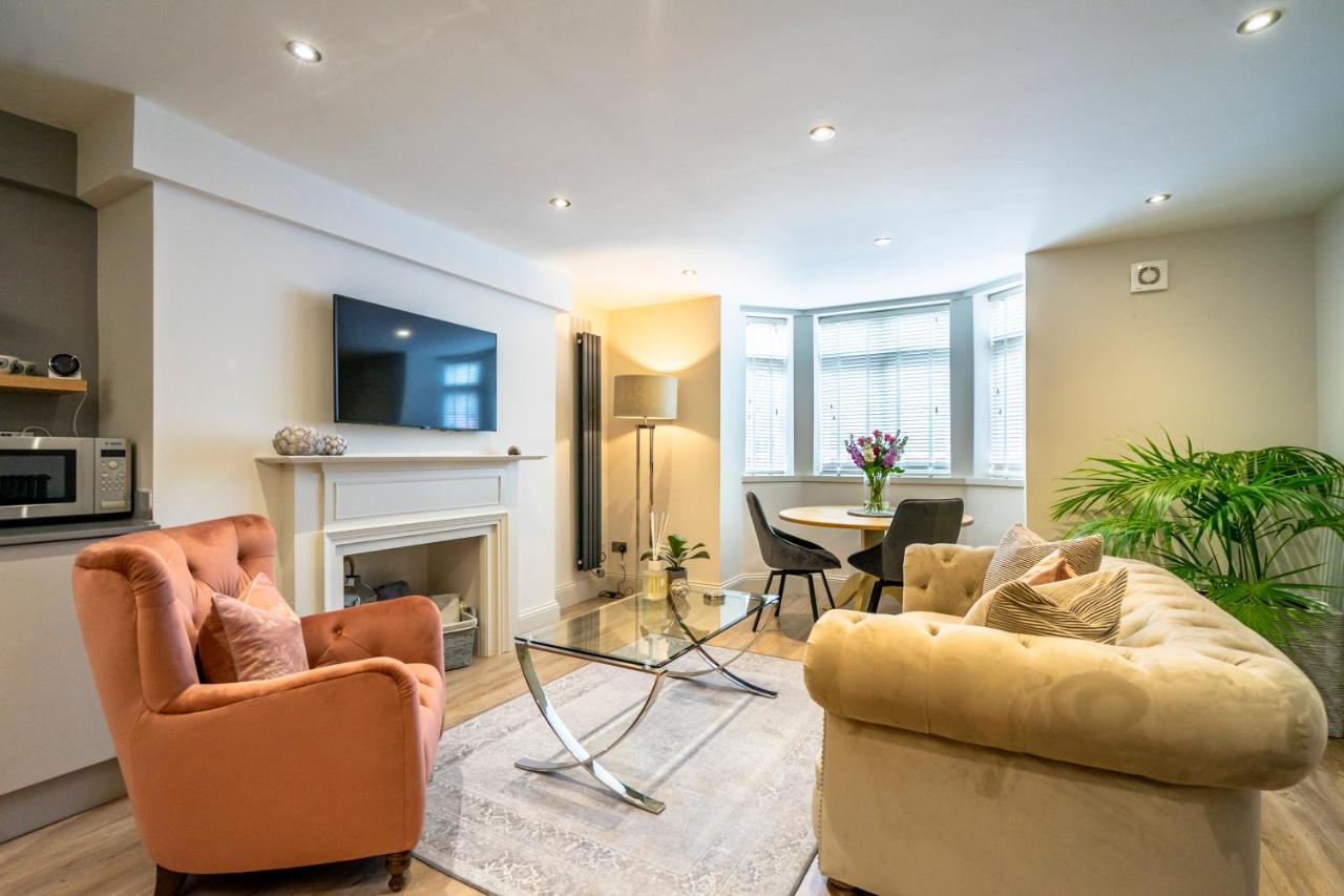 The Retreat At Dukes Townhouse Apartment Йорк Екстериор снимка
